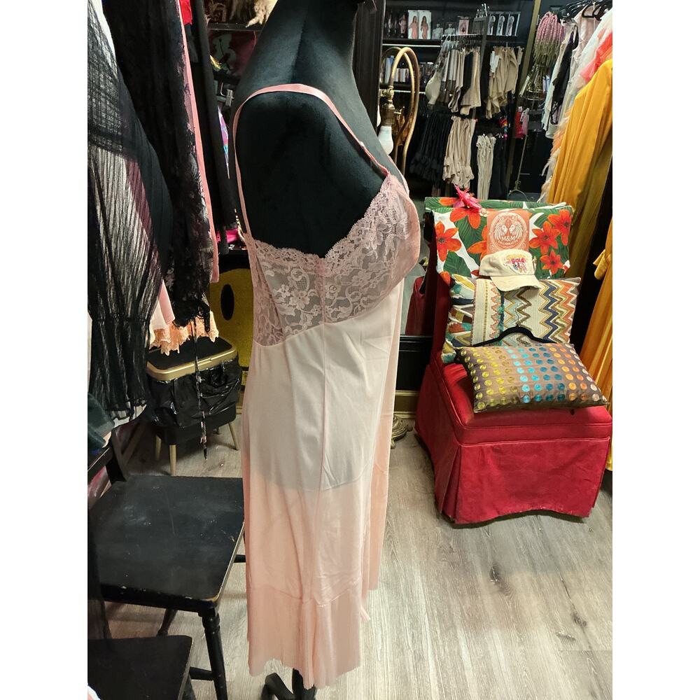 VINTAGE PEACH SLIP DRESS SMALL - Picture 3 of 4